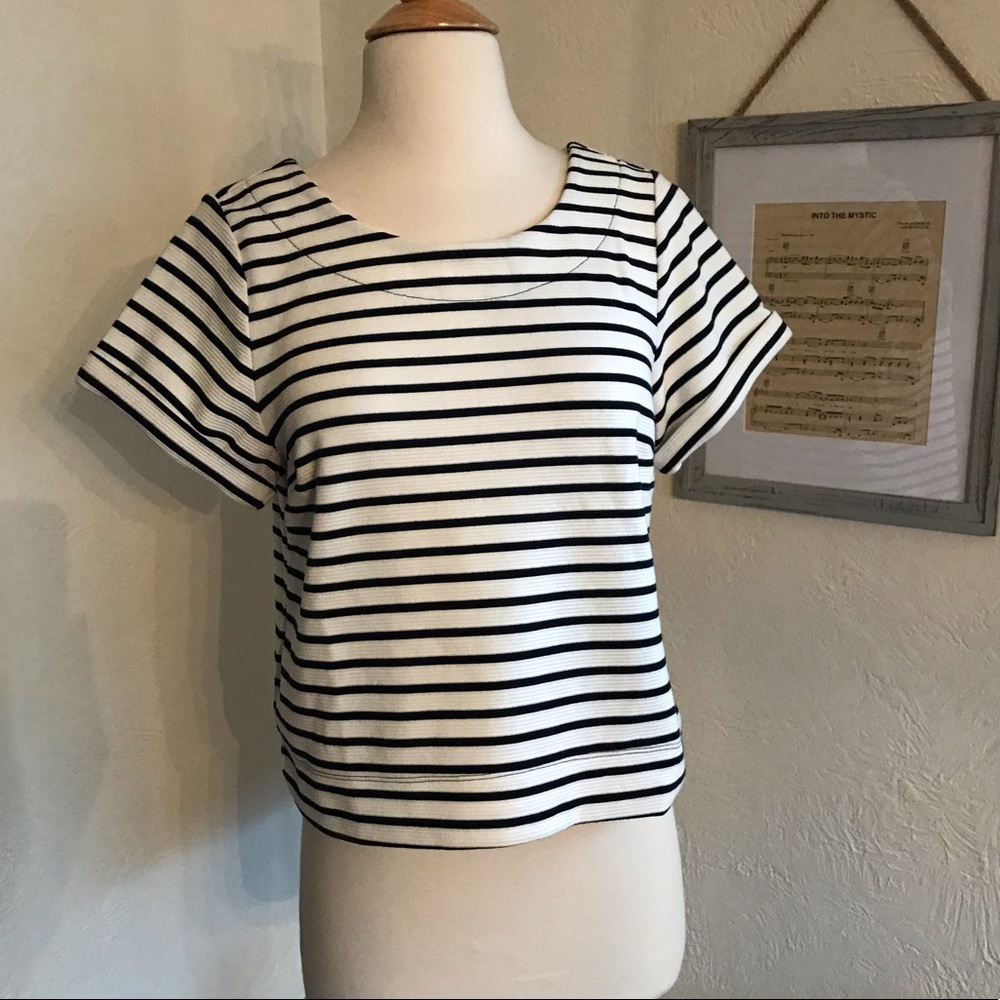 Striped crop/box top